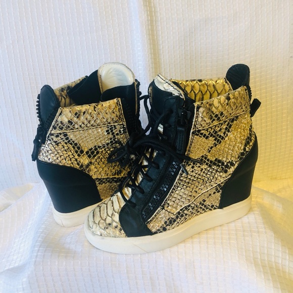 Authentic Giuseppe Zanotti booties